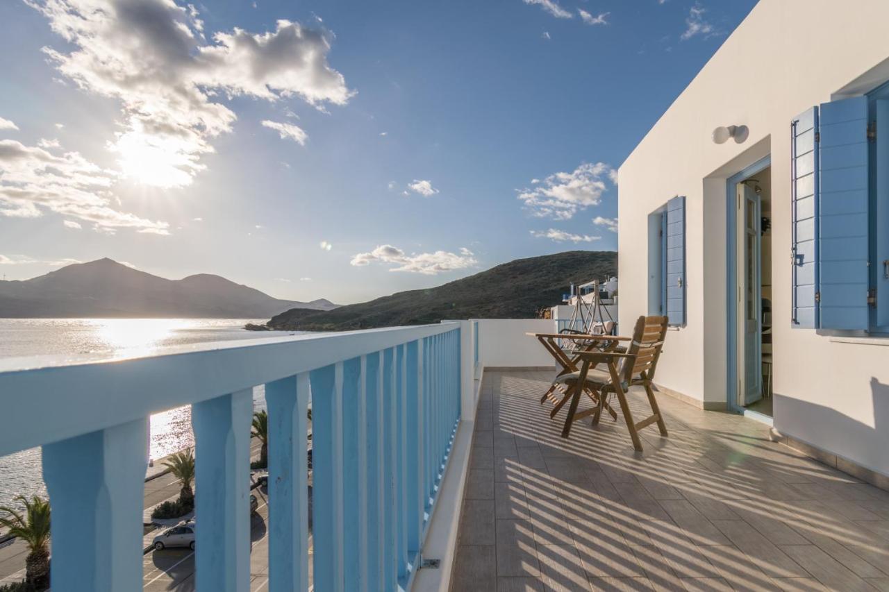 Il Porto Di Milos Adamantas  Bagian luar foto